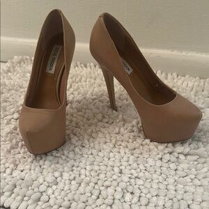 Steve Madden Nude Platform Heels